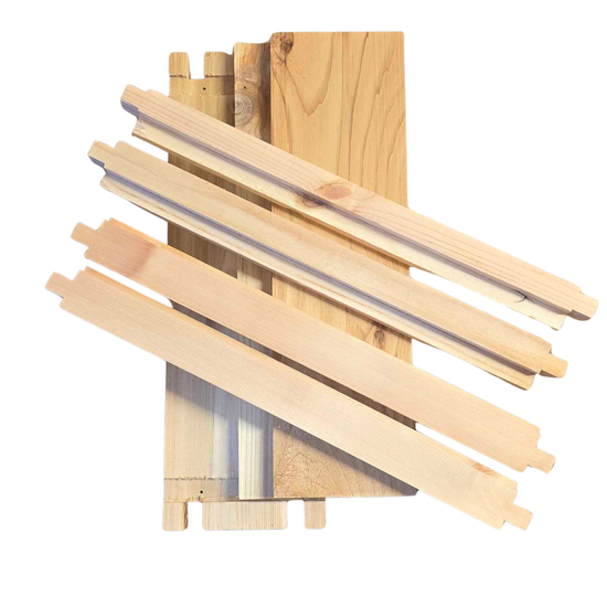 National Super Box - 2nd Grade Western Red Cedar Flat With Pine Locking Bars