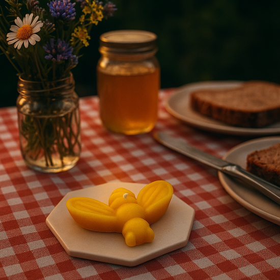 The Bee Candle Mould