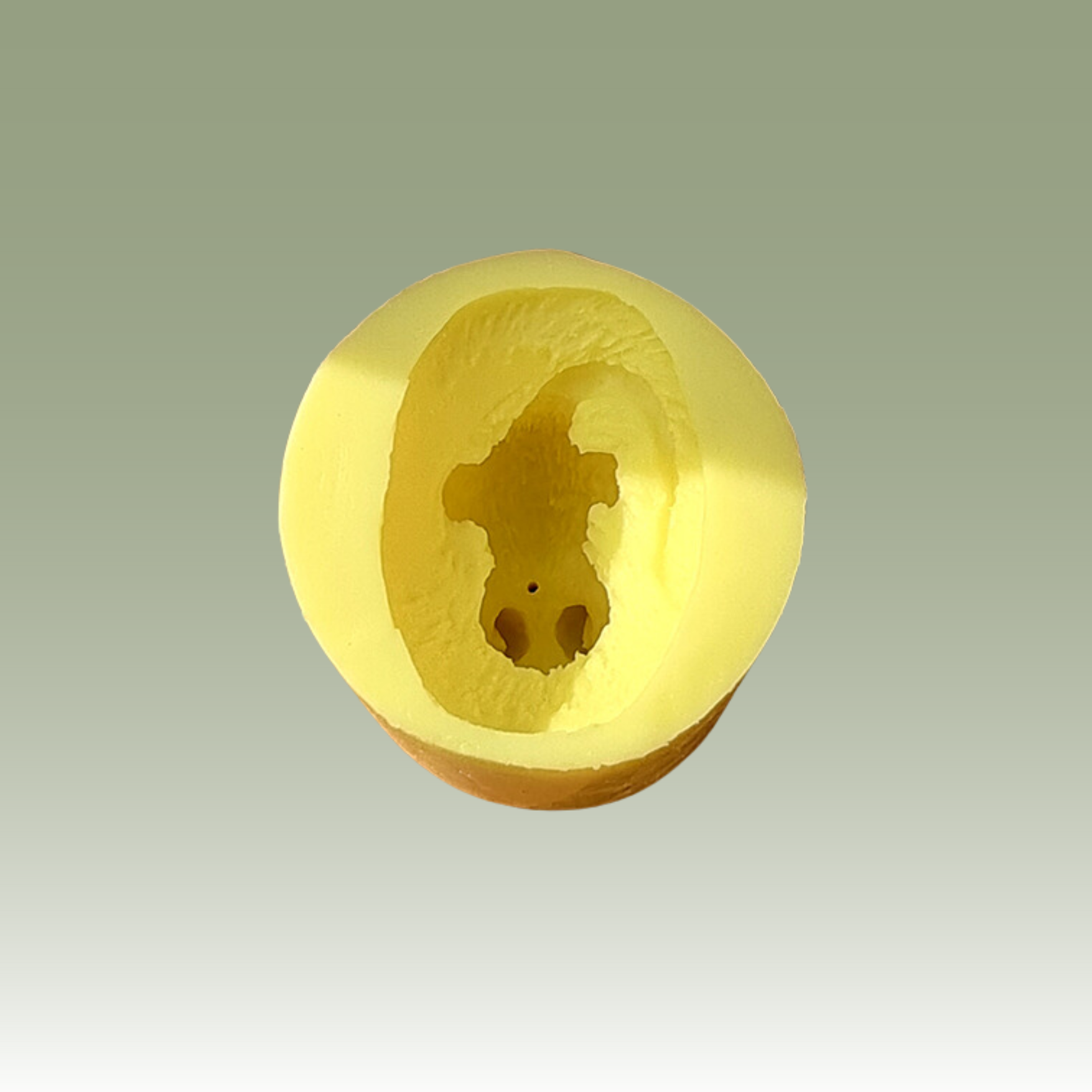 The Feasting Mouse Candle Mould