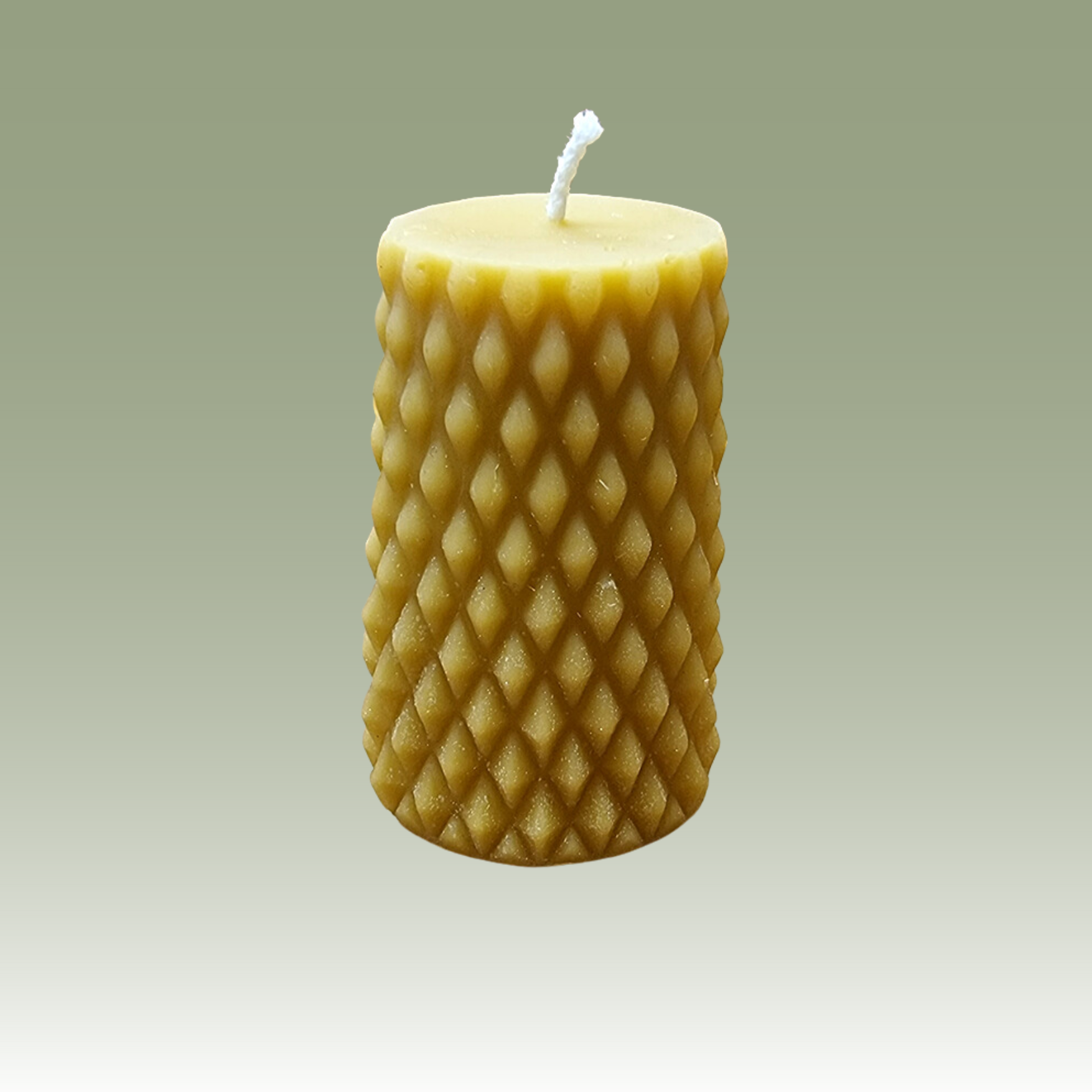 The Small Diamond Cutter Pillar Candle Mould