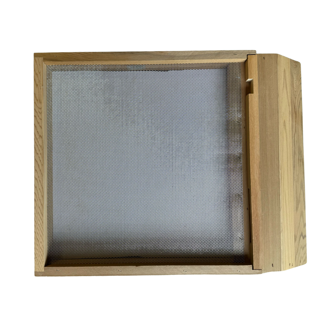 National Open Mesh Floor With Sloped Landing Board in Cedar - Assembled
