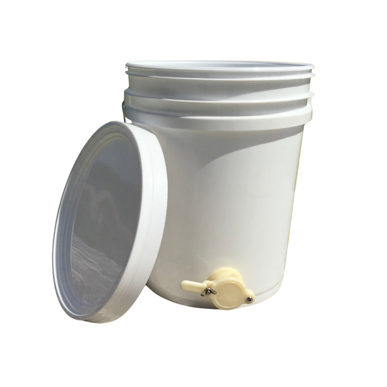 20L Bucket with Plastic Honey Gate