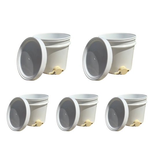 5 x 15L Bucket with Plastic Honey Gate