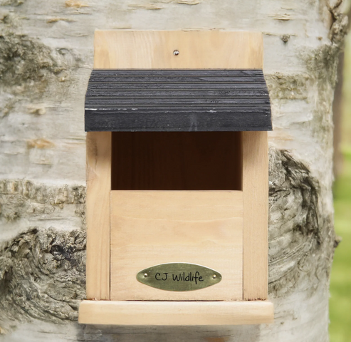 The Viborg Cedar Open Nest Box
